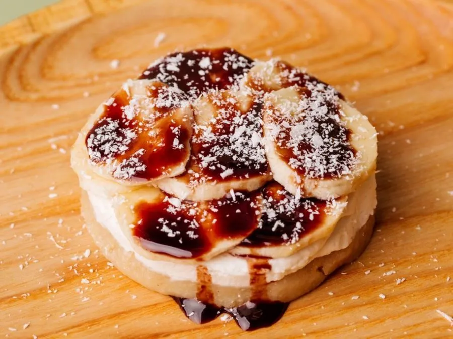 Десерт с бананом